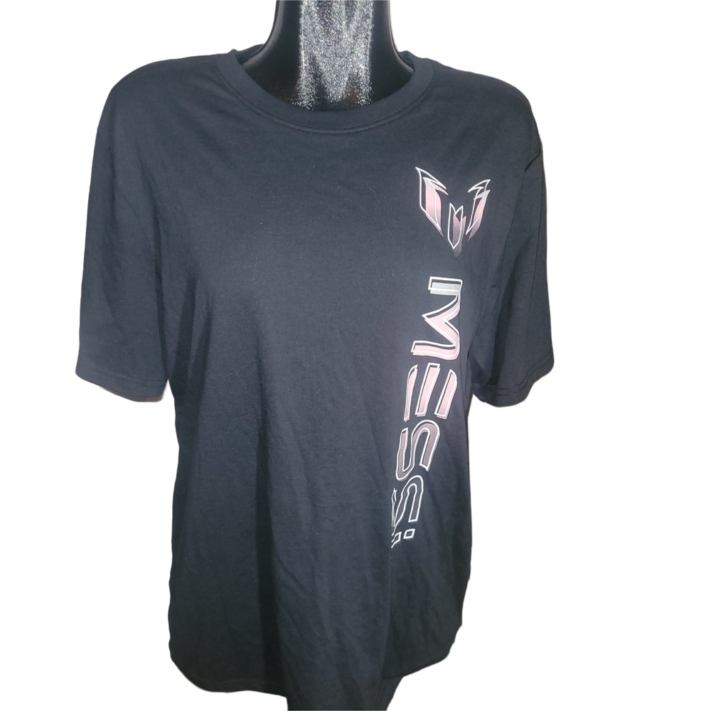 Messi Black Logo Front T-Shirt XL